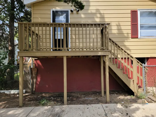 $115,000 | 1606 Indiana Street, Bloomington, IL 61701