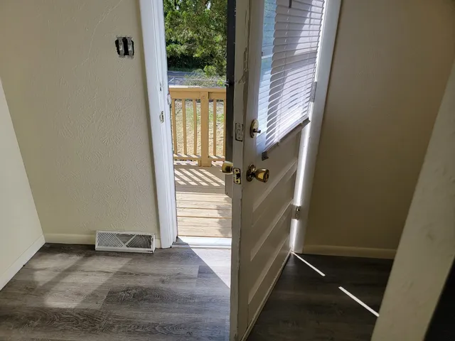 $115,000 | 1606 Indiana Street, Bloomington, IL 61701