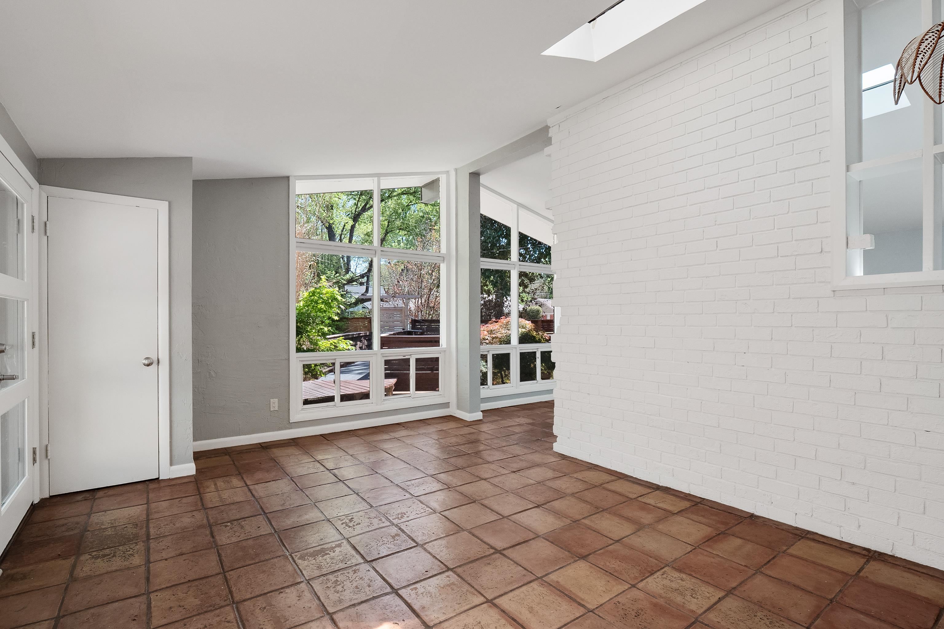 351 South Fenwick Road Memphis, TN 38111 - Photo 4 of 25 Gallery Image 4