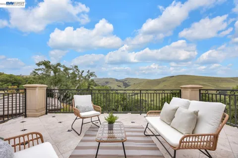 $2,499,000 | 10872 Inspiration Circle, Dublin, CA 94568