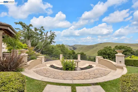 $2,499,000 | 10872 Inspiration Circle, Dublin, CA 94568