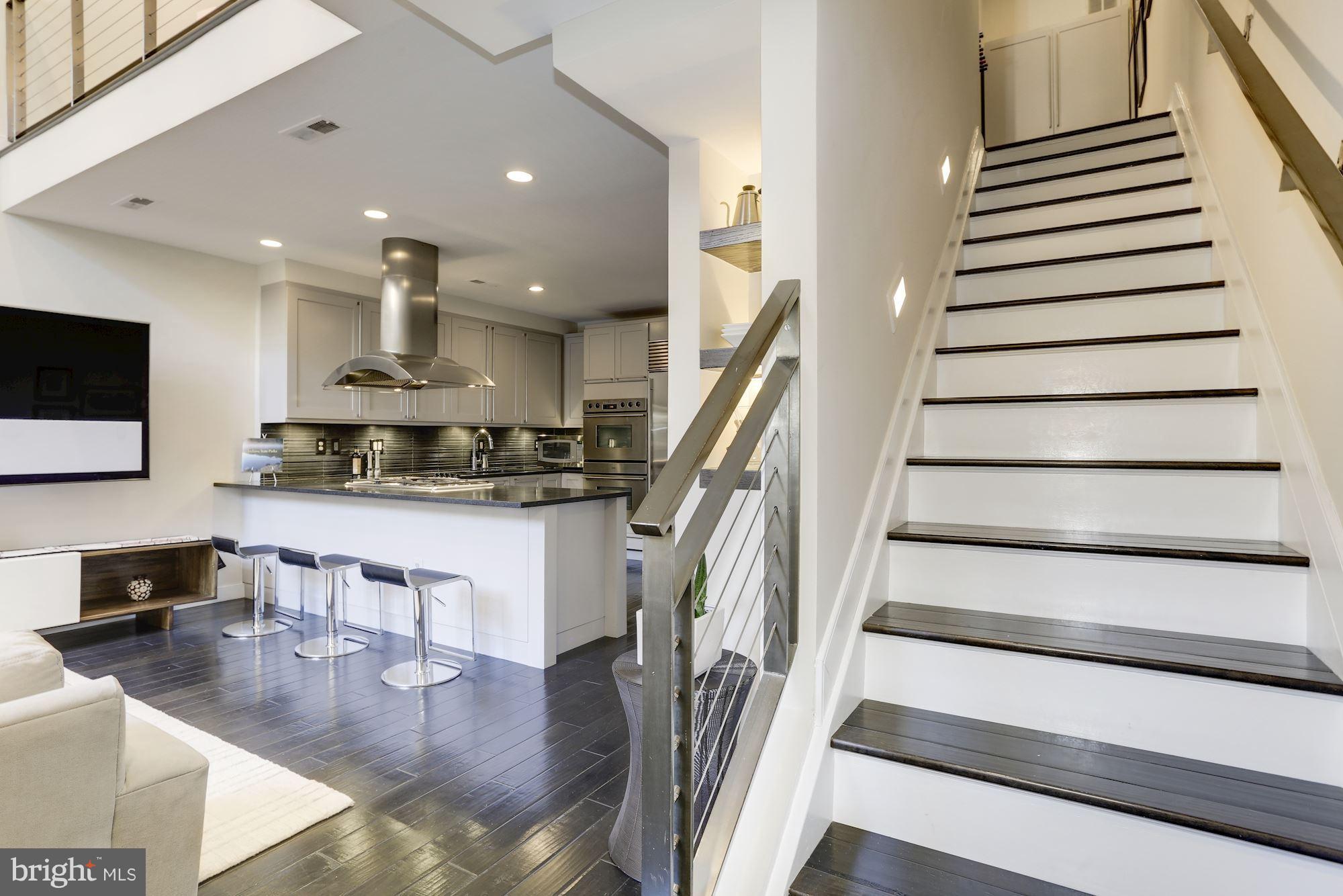 1324 Q Street Northwest, Unit A Washington, DC 20009 - Photo 13 of 28 Family Room