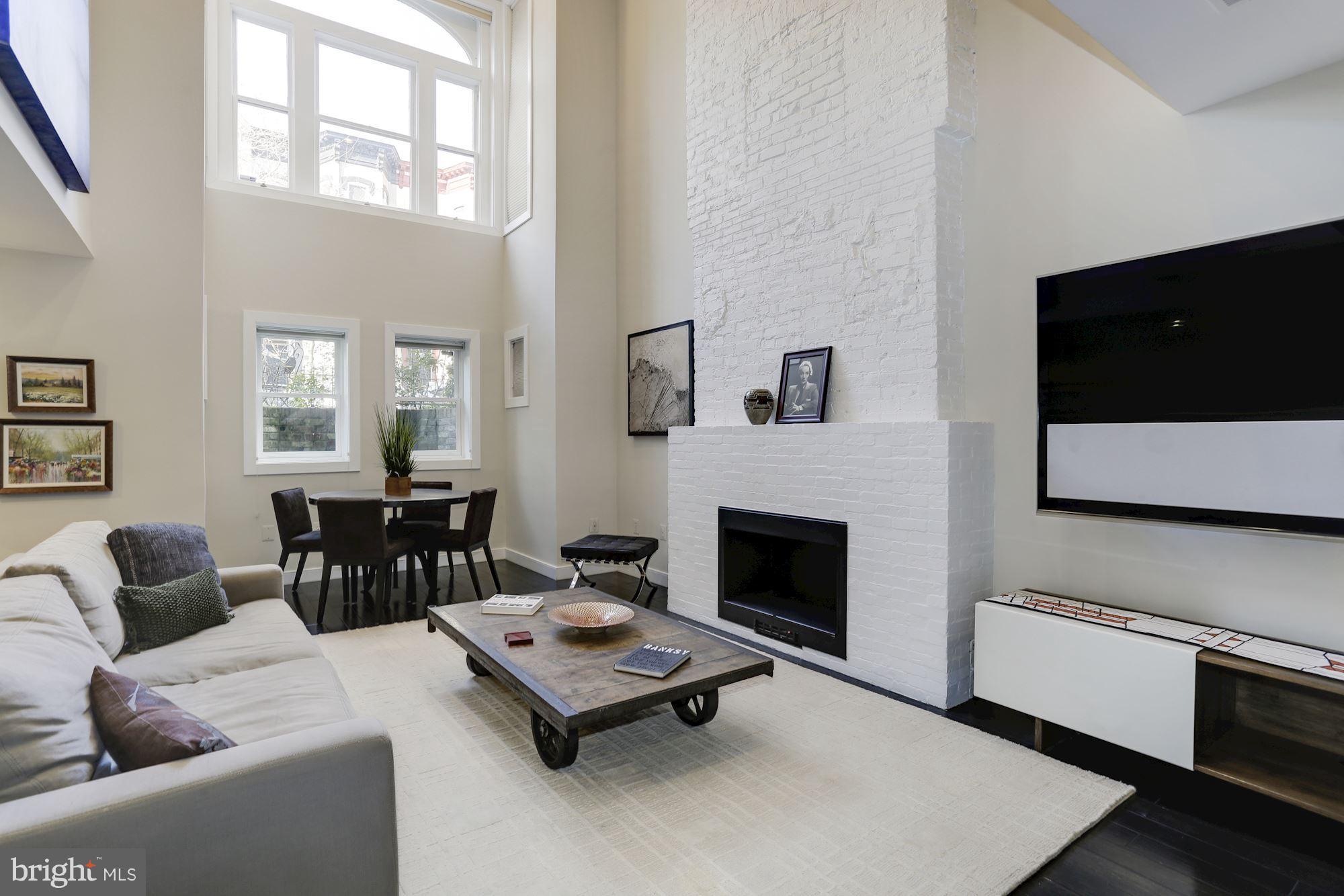 1324 Q Street Northwest, Unit A Washington, DC 20009 - Photo 14 of 28 Family Room