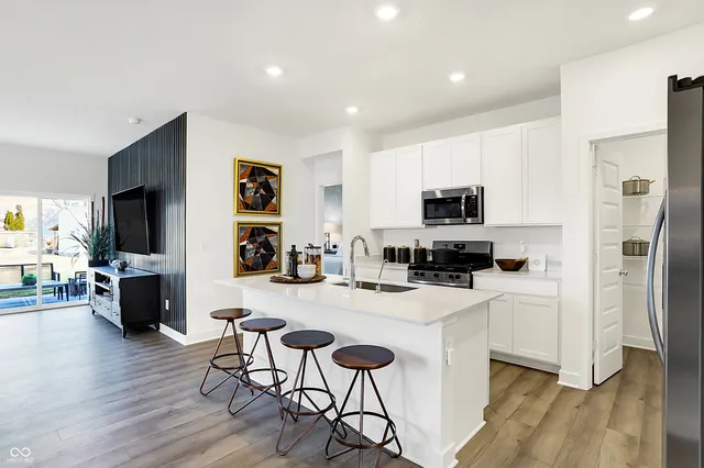 $374,995 | 15450 Postman Road, Fishers, IN 46037