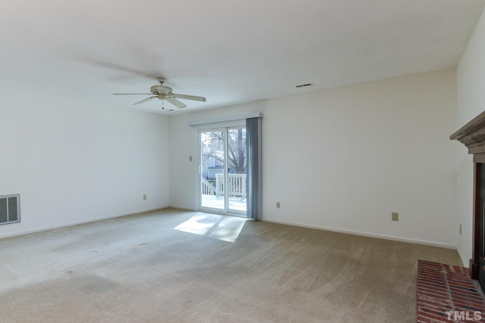 1507 Hemphill Drive Raleigh, NC 27609 - Photo 5 of 31 Gallery Image 5