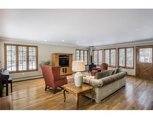39 Dascomb Road Andover, MA 01810 - Photo 9 of 30 Gallery Image 9