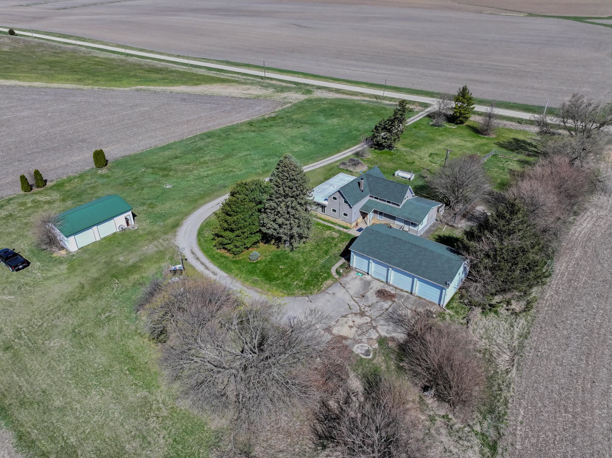 13965 East Dutch Road Rochelle, IL 61068 - Photo 23 of 50 a view of a garden with a pathway