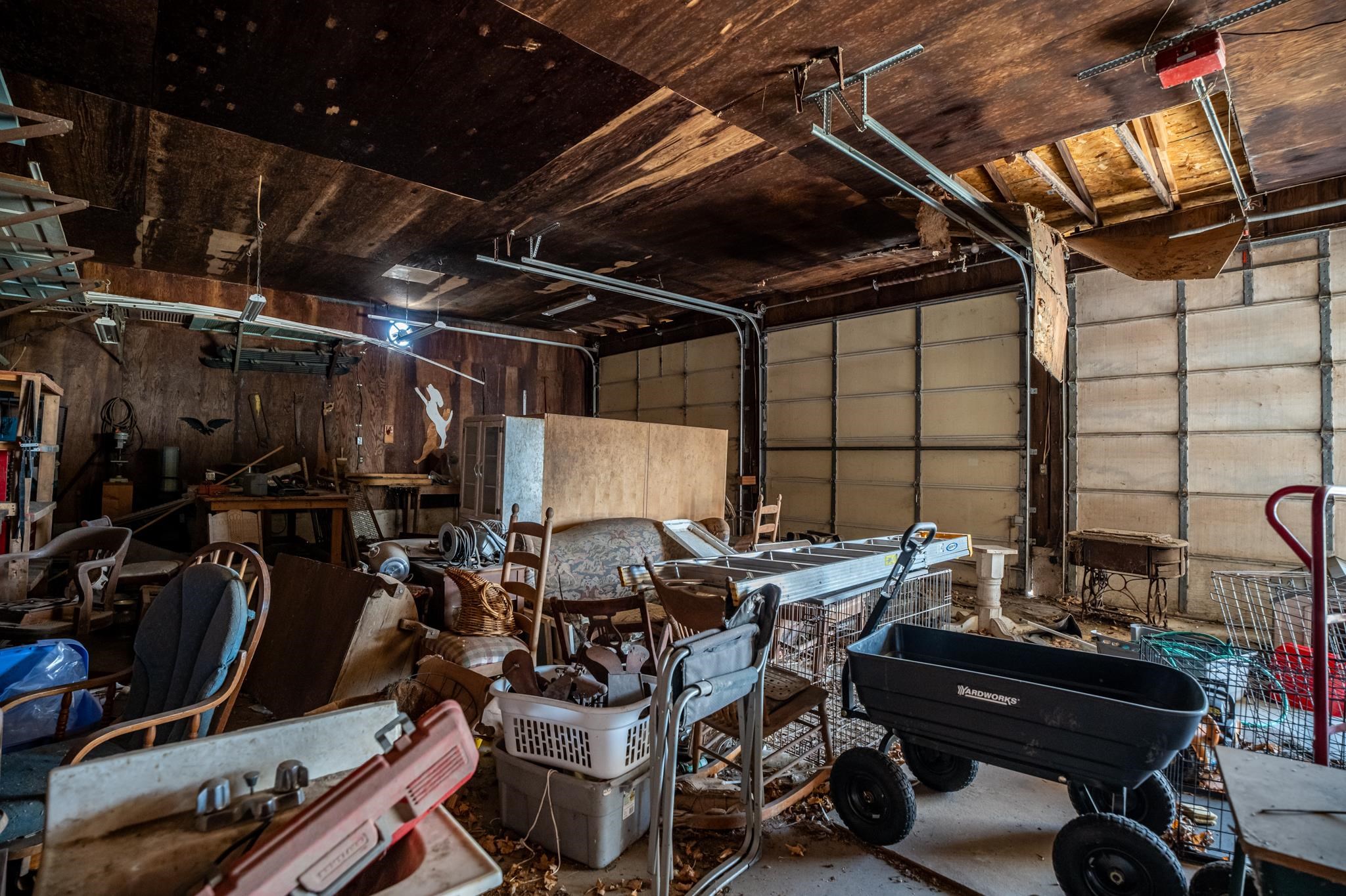 13965 East Dutch Road Rochelle, IL 61068 - Photo 28 of 50 a view of a room with gym equipment