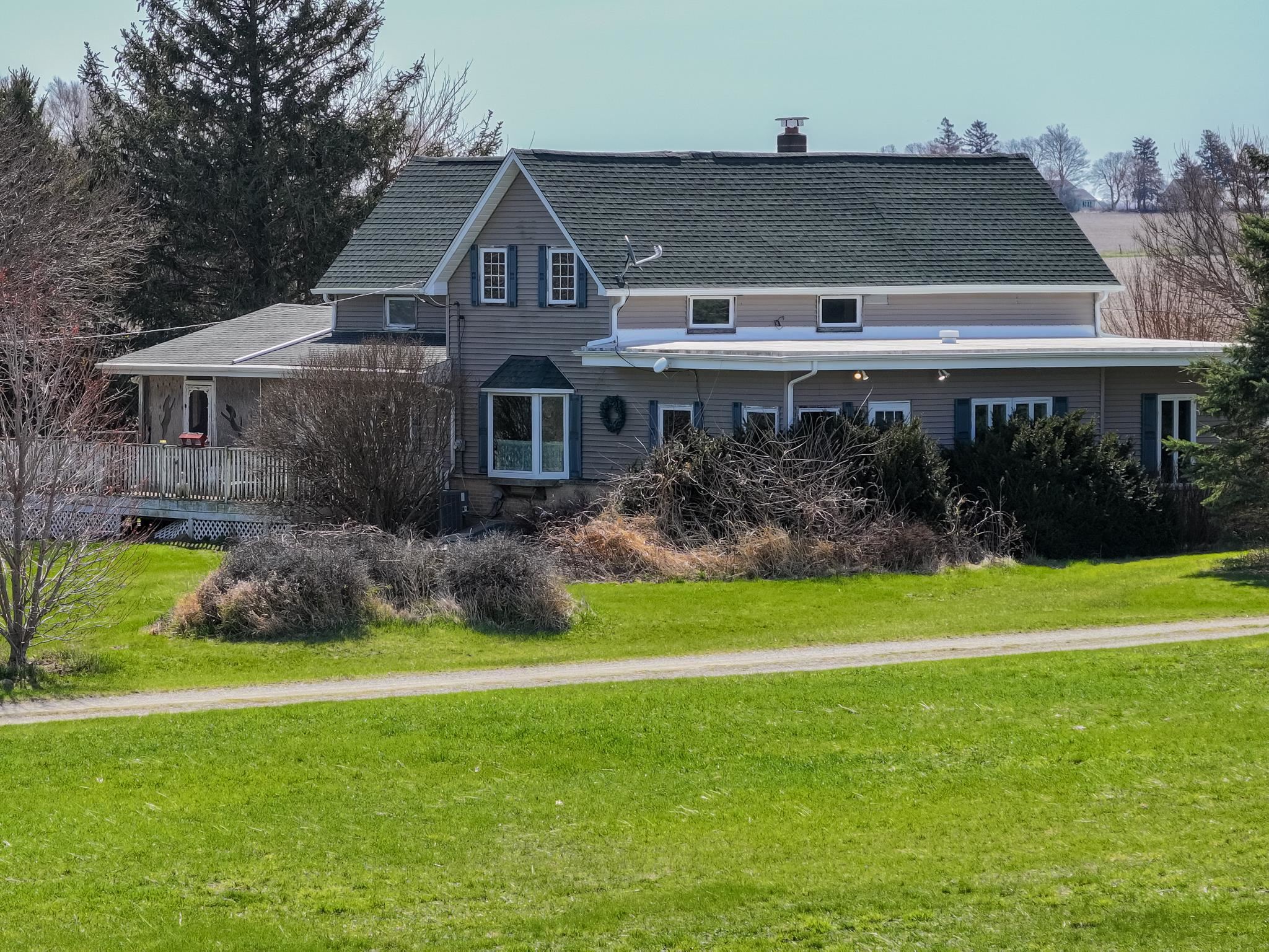 13965 East Dutch Road Rochelle, IL 61068 - Photo 37 of 50 a aerial view of a house
