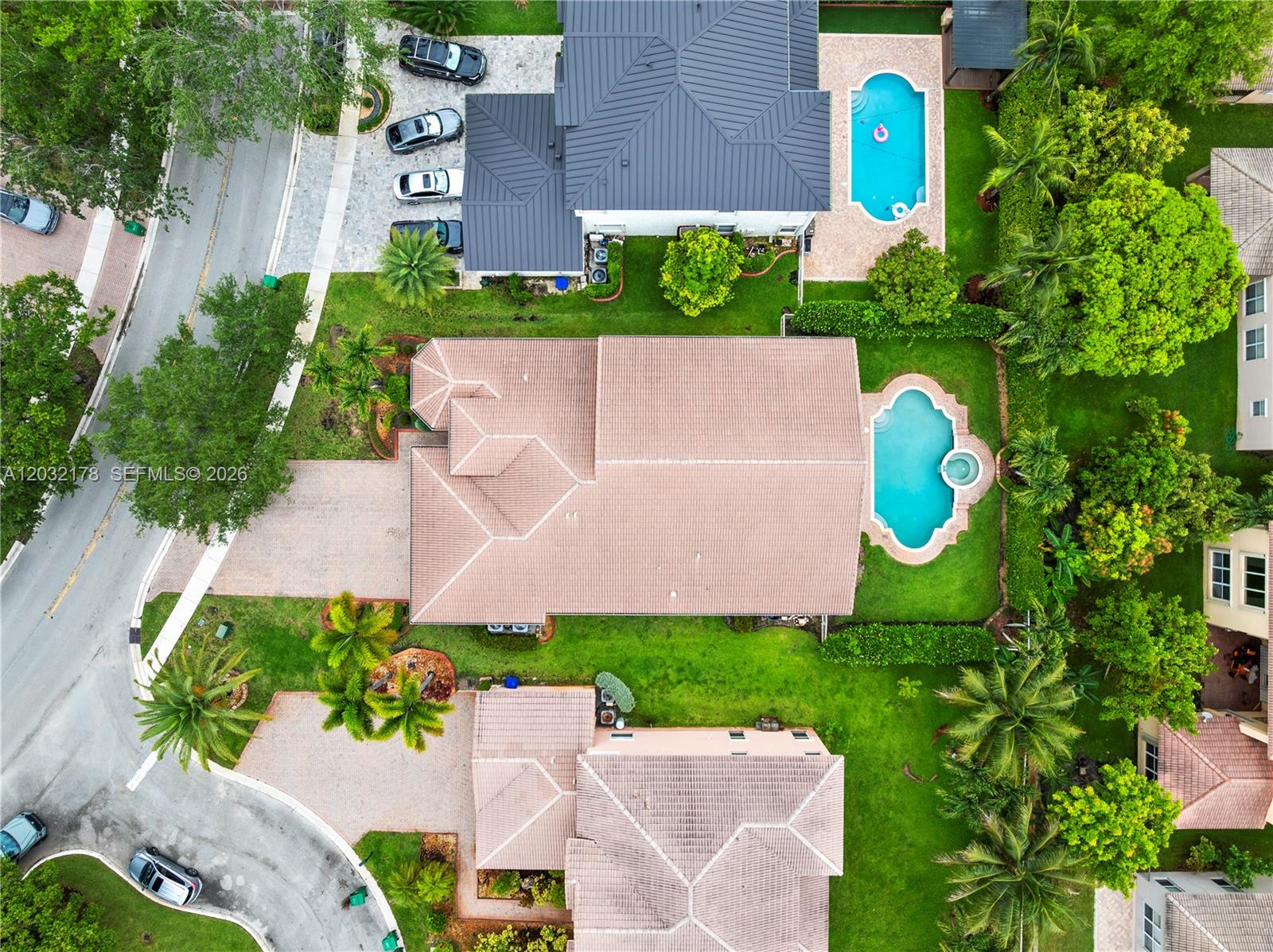 5431 Southwest 184th Way Miramar, FL 33029 - Photo 2 of 56