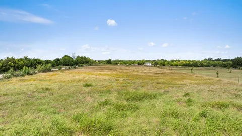 $375,000 | 1920 County Road 130, Hutto, TX 78634