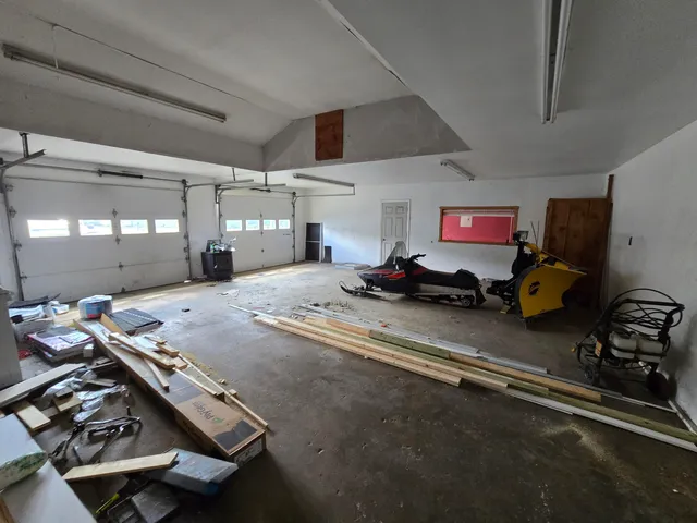 $550,000 | 391 School Street, Unity, ME 04988