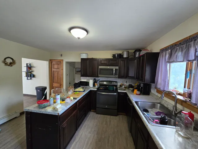 $550,000 | 391 School Street, Unity, ME 04988