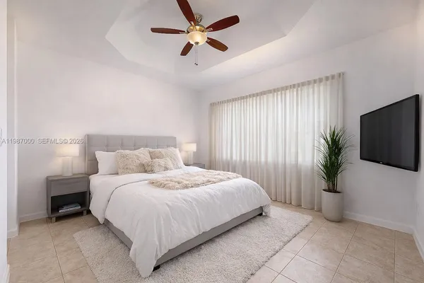 $3,200 | 2014 Northeast 38th Road, Unit 2014, Homestead, FL 33033