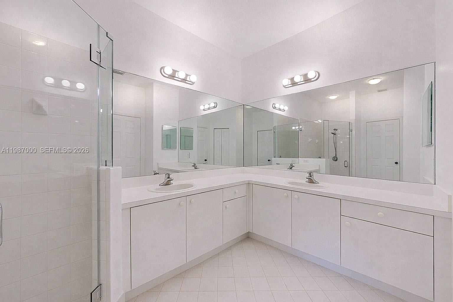 2014 Northeast 38th Road, Unit 2014 Homestead, FL 33033 - Photo 17 of 37