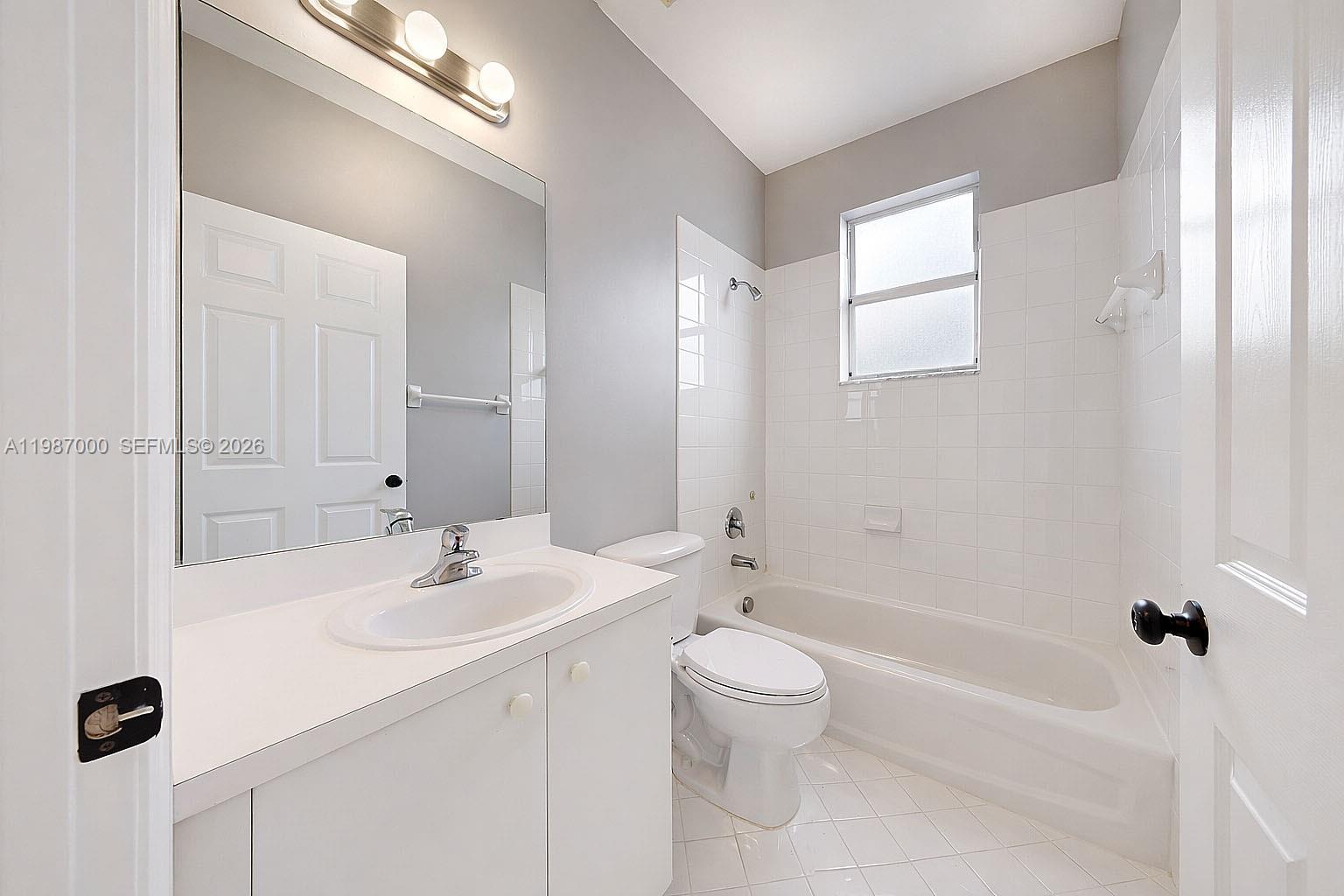 2014 Northeast 38th Road, Unit 2014 Homestead, FL 33033 - Photo 25 of 37 #2