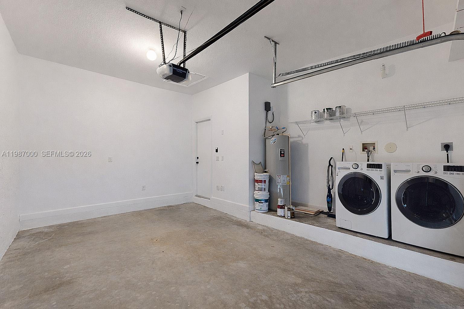 2014 Northeast 38th Road, Unit 2014 Homestead, FL 33033 - Photo 29 of 37 (Washer & Dryer)