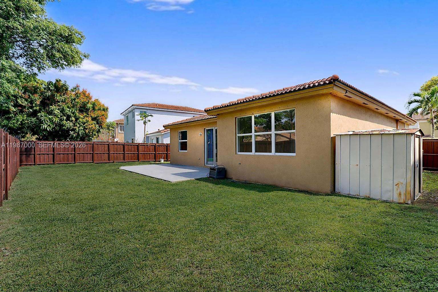 2014 Northeast 38th Road, Unit 2014 Homestead, FL 33033 - Photo 32 of 37