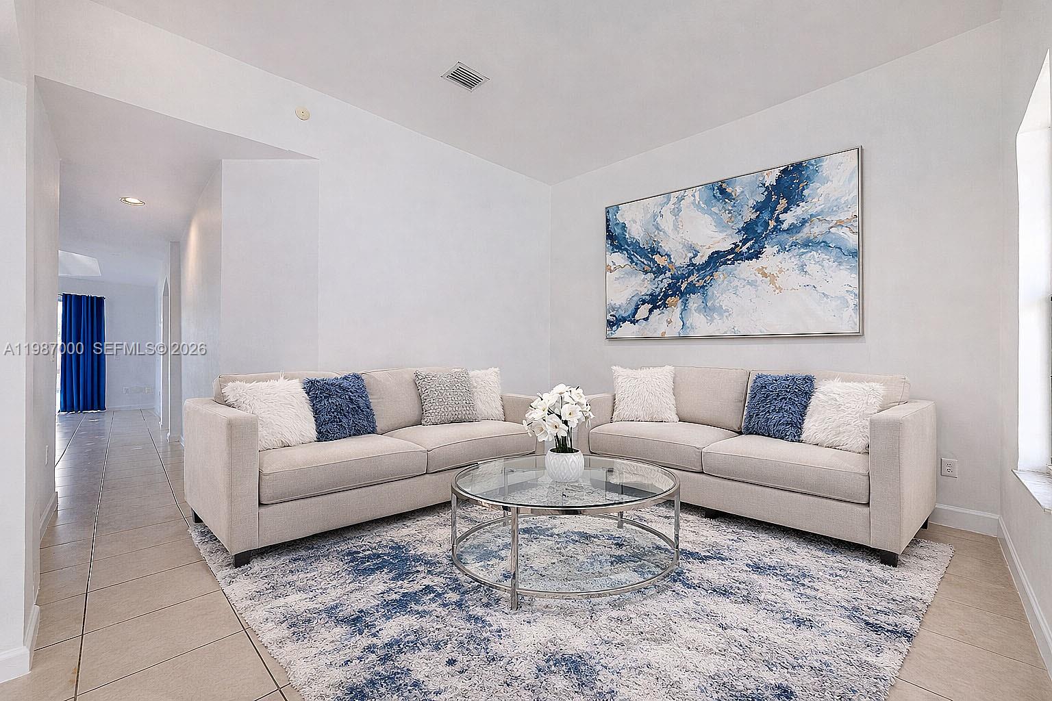 2014 Northeast 38th Road, Unit 2014 Homestead, FL 33033 - Photo 4 of 37 (staged)