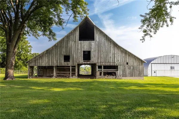 $987,000 | Lot 1-2 Z Highway, Trimble, MO 64492