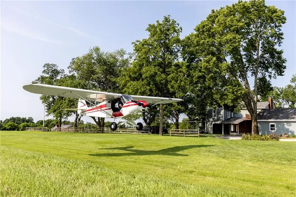 $987,000 | Lot 1-2 Z Highway, Trimble, MO 64492