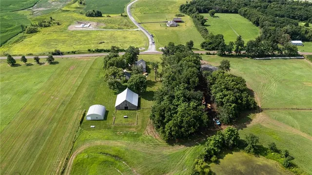 $987,000 | Lot 1-2 Z Highway, Trimble, MO 64492