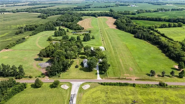 $987,000 | Lot 1-2 Z Highway, Trimble, MO 64492