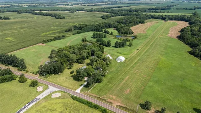 $987,000 | Lot 1-2 Z Highway, Trimble, MO 64492