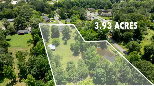 $474,900 | 1417 West North Main Street, LaFayette, GA 30728