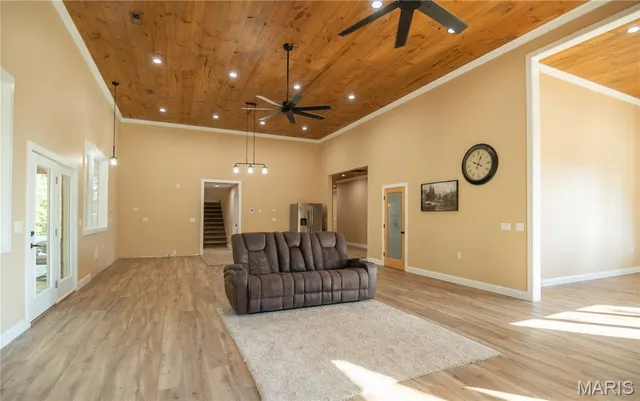 $1,375,000 | 835 Monday Lane, Williamsville, MO 63967