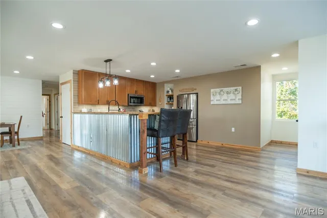 $1,375,000 | 835 Monday Lane, Williamsville, MO 63967