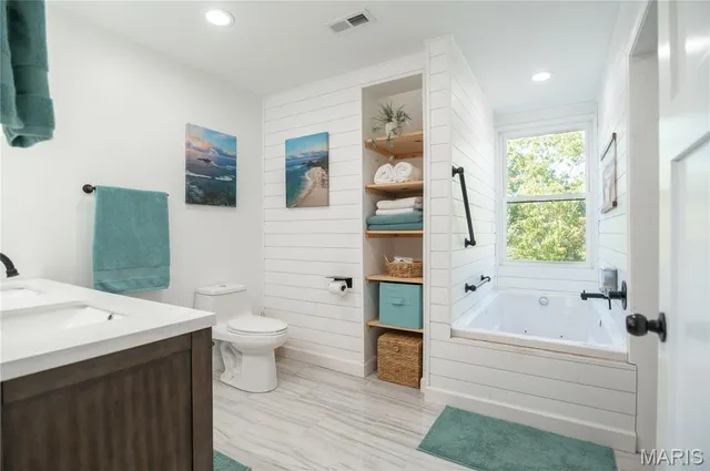 $1,375,000 | 835 Monday Lane, Williamsville, MO 63967