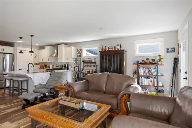 $370,000 | 3382 Windborne Lane, Unit 19, Jenison, MI 49428