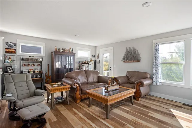 $370,000 | 3382 Windborne Lane, Unit 19, Jenison, MI 49428