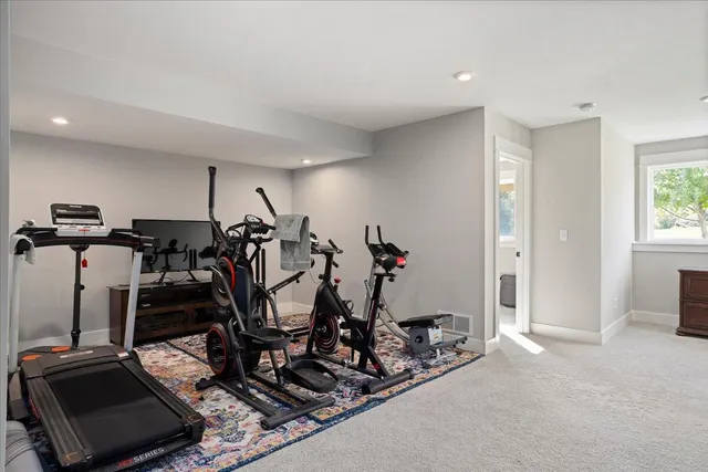 $370,000 | 3382 Windborne Lane, Unit 19, Jenison, MI 49428