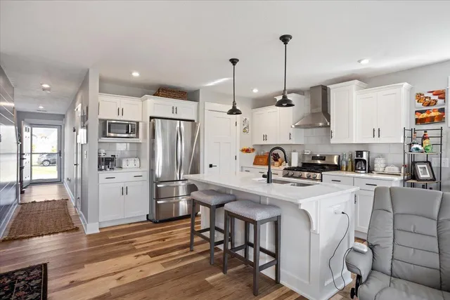 $370,000 | 3382 Windborne Lane, Unit 19, Jenison, MI 49428