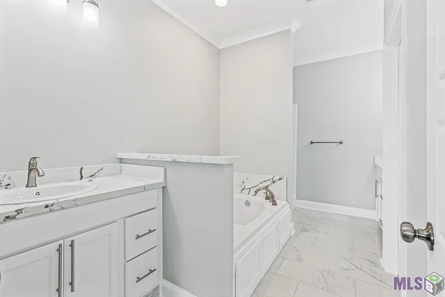 $2,295 | 15513 Fields Creek Avenue, Baton Rouge, LA 70816