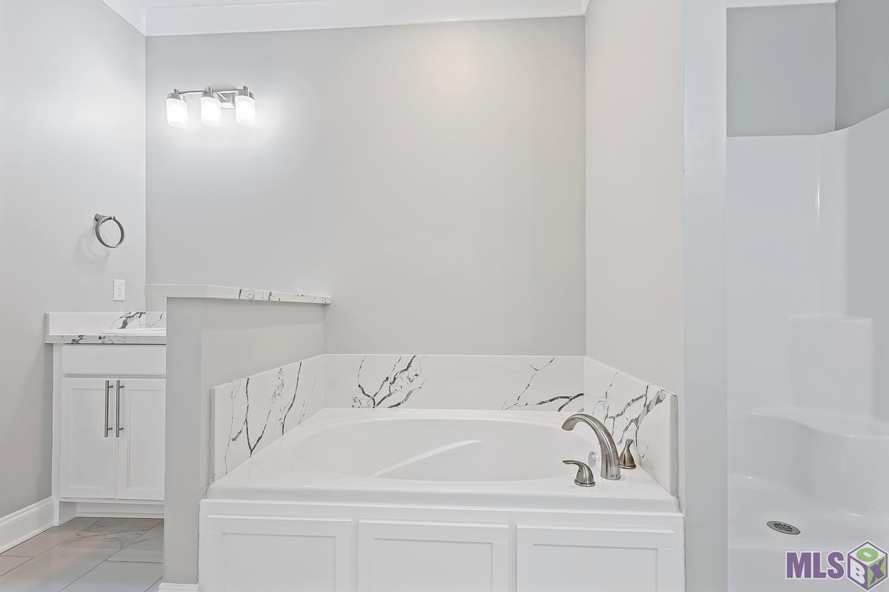 15513 Fields Creek Avenue Baton Rouge, LA 70816 - Photo 12 of 20