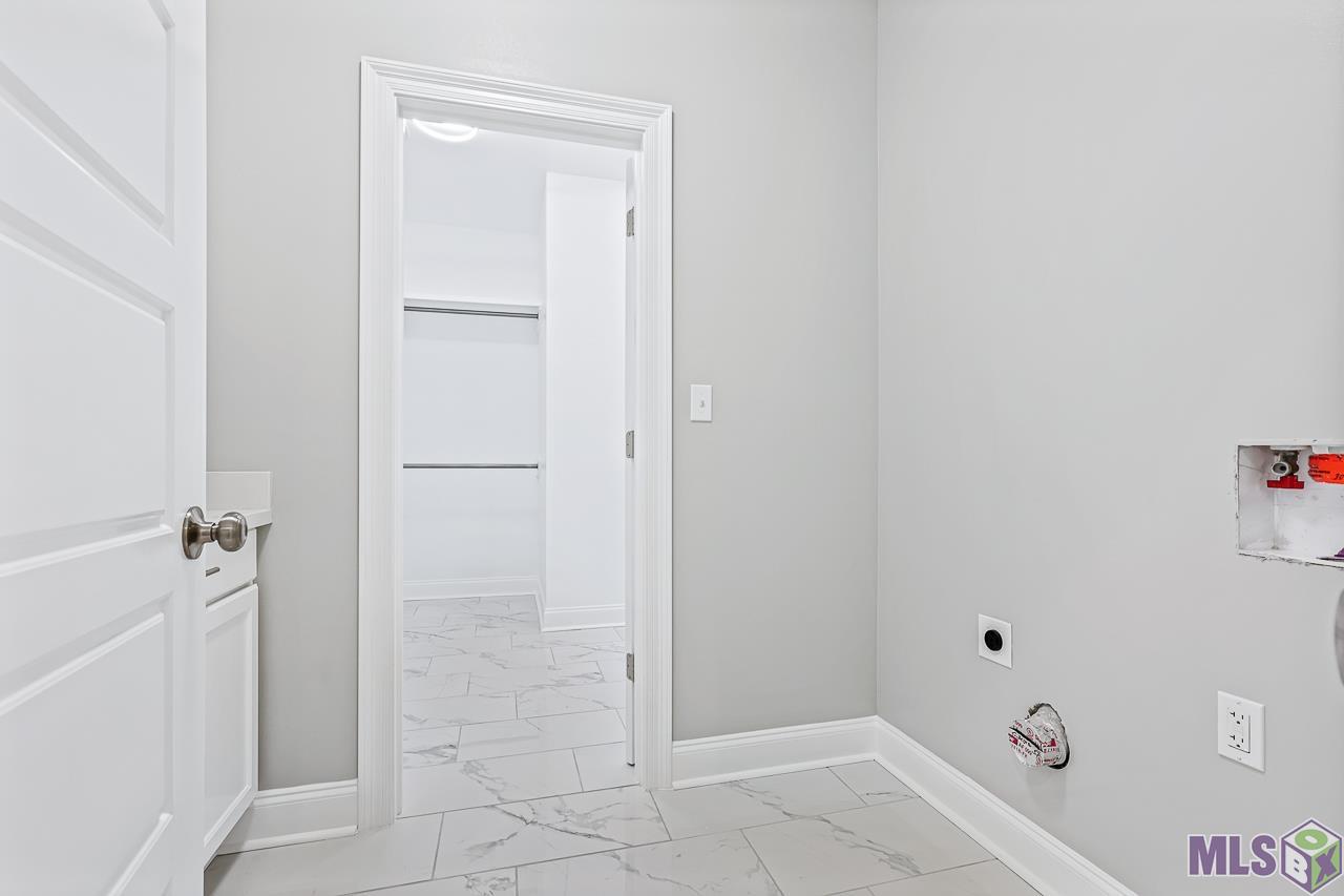 15513 Fields Creek Avenue Baton Rouge, LA 70816 - Photo 14 of 20