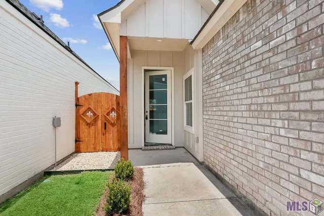 $2,295 | 15513 Fields Creek Avenue, Baton Rouge, LA 70816