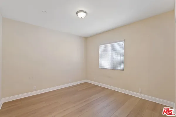 $1,320,000 | 1147 South Kenmore Avenue, Los Angeles, CA 90006