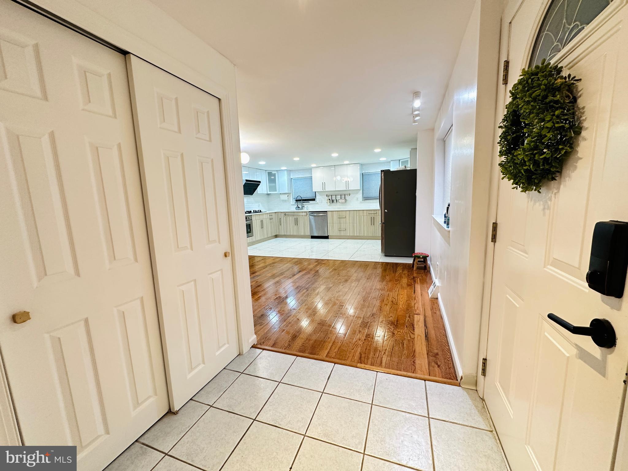 813 Arnold Street Philadelphia, PA 19111 - Photo 18 of 21