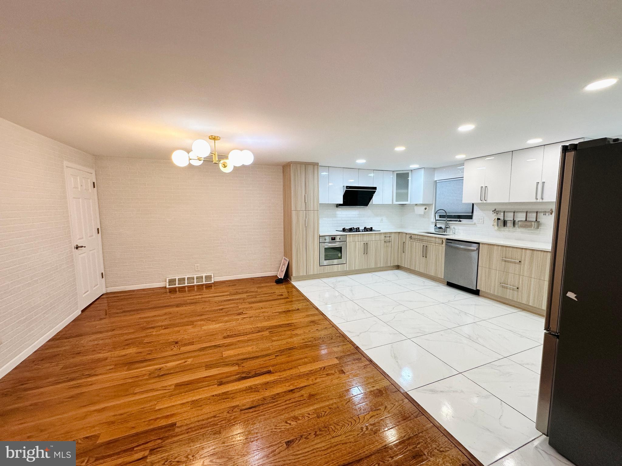 813 Arnold Street Philadelphia, PA 19111 - Photo 20 of 21