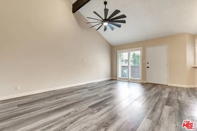 $458,000 | 14823 Sherman Way, Unit 4, Van Nuys, CA 91405