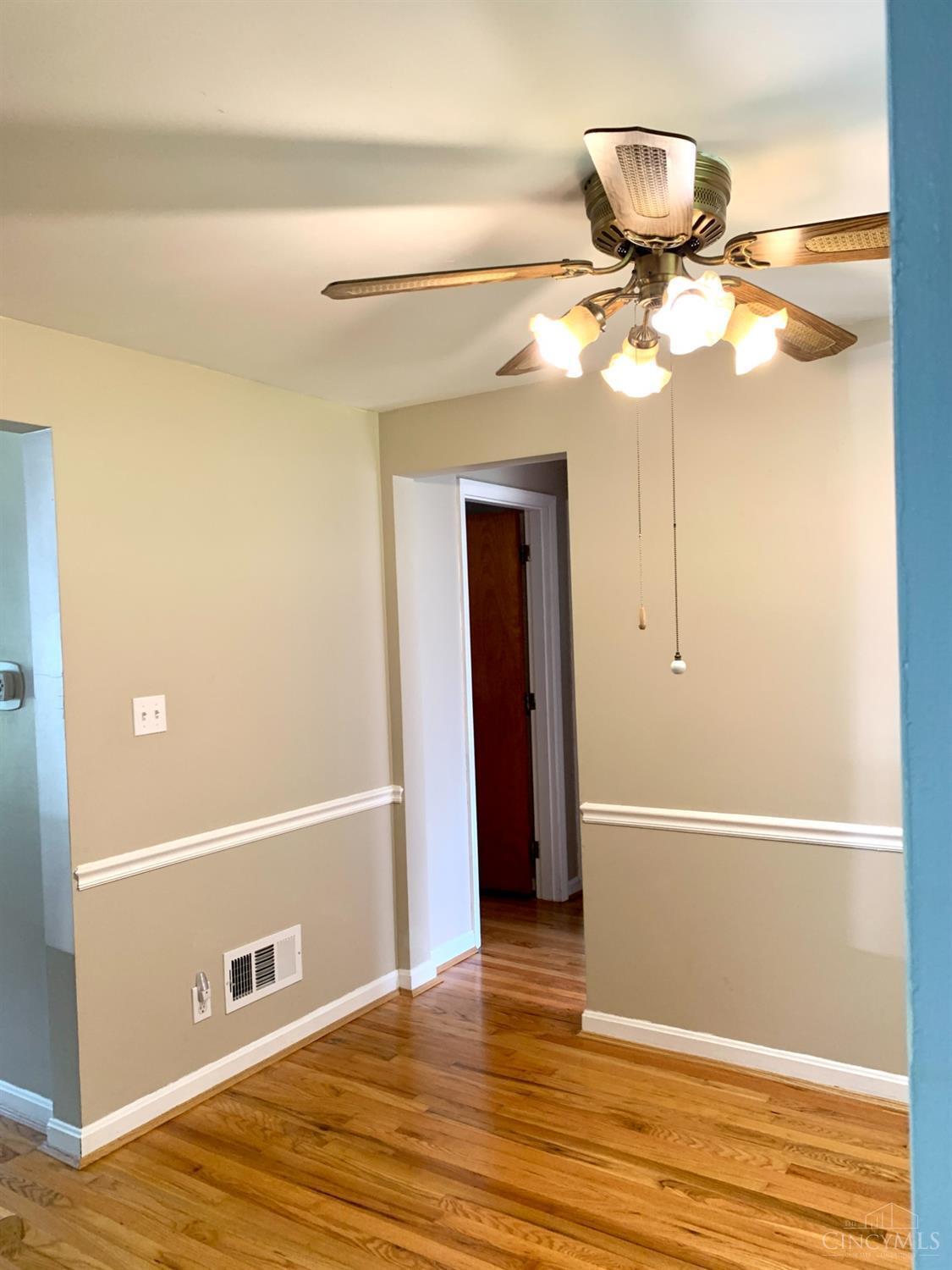 893 Wards Corner Road Loveland, OH 45140 - Photo 6 of 22 Gallery Image 6