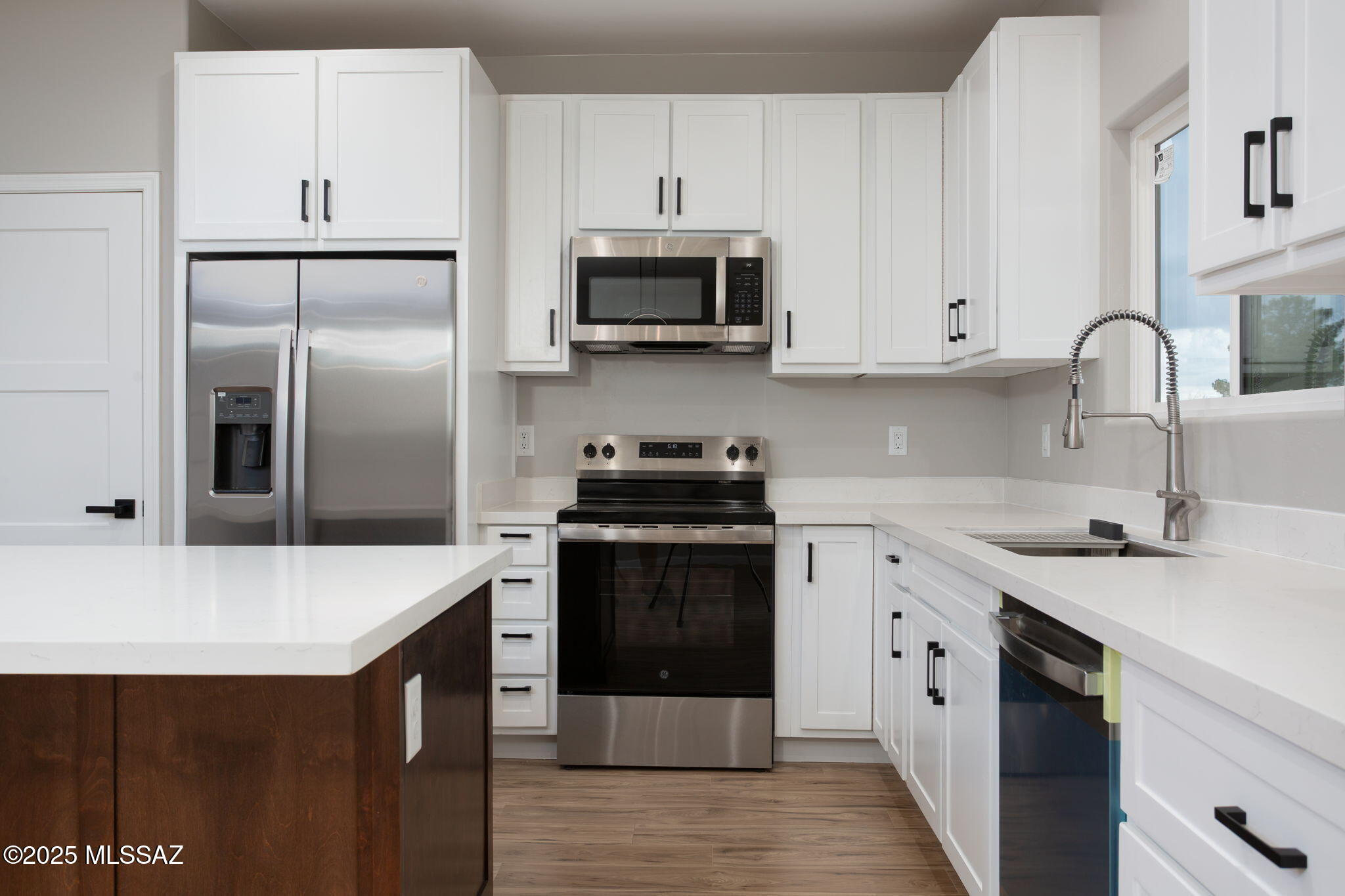 3635 East Rollins Road Tucson, AZ 85739 - Photo 13 of 35 Gallery Image 13