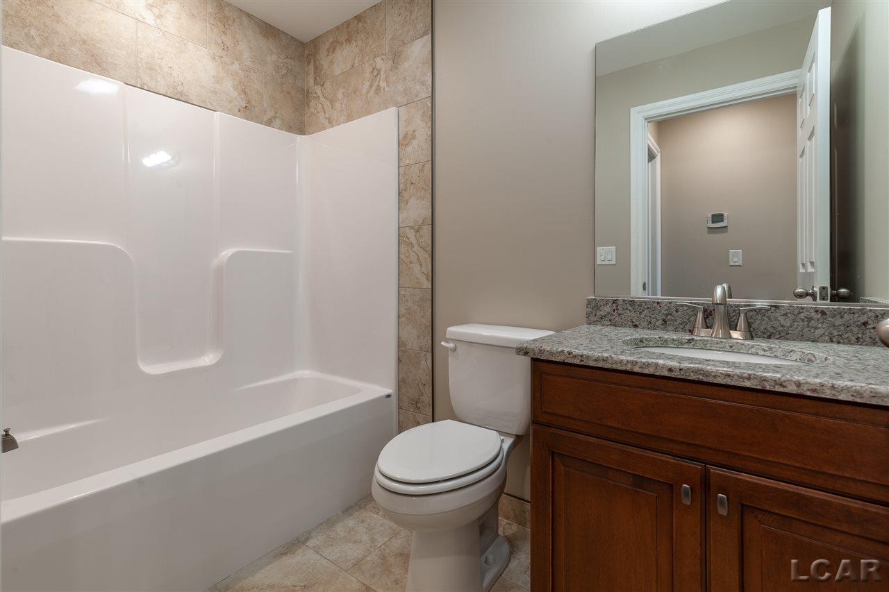 1039 Ridgeview Drive, Unit 20 Tecumseh, MI 49286 - Photo 23 of 25 Gallery Image 23