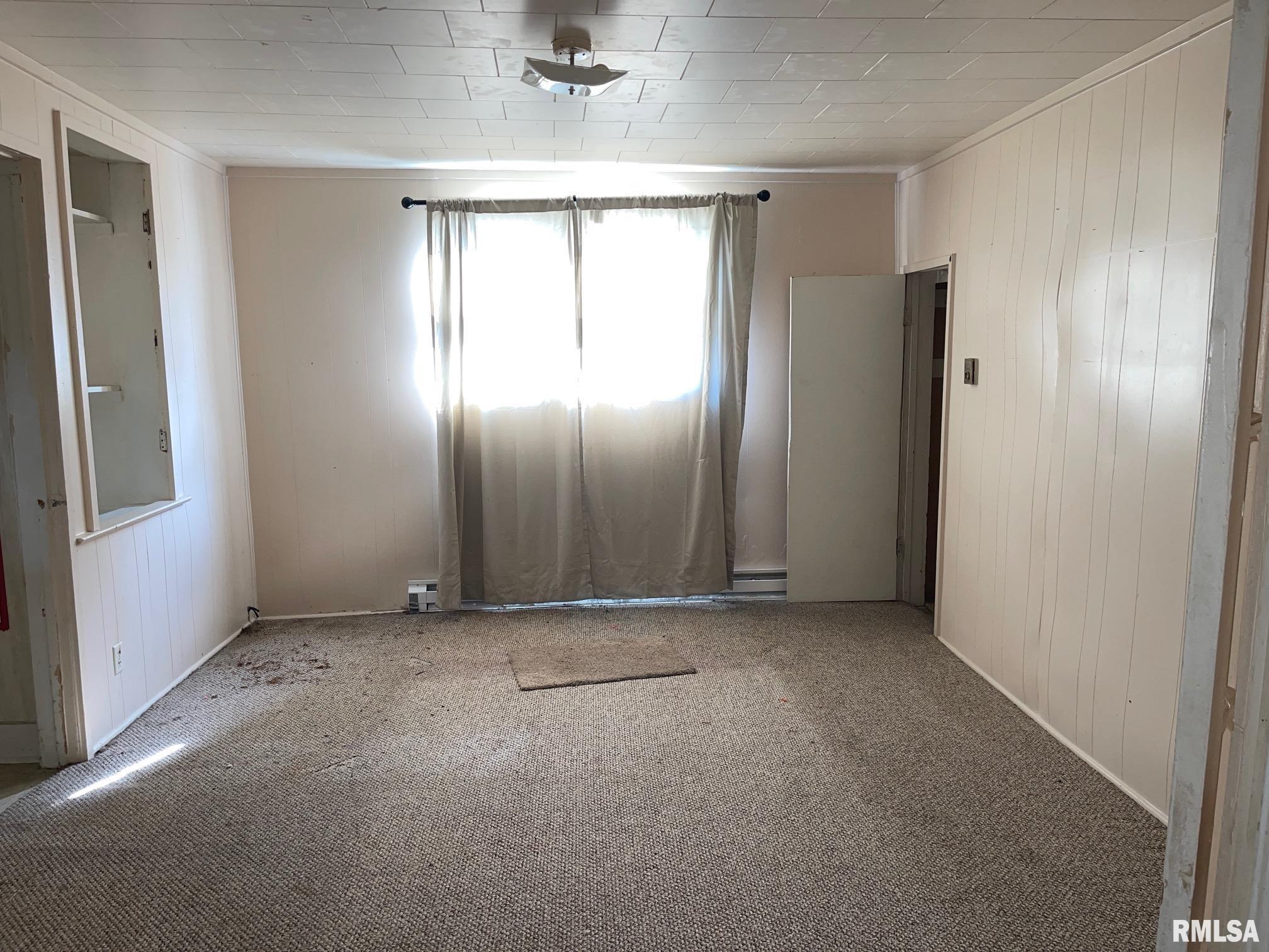 420 North Main Street Benton, IL 62812 - Photo 6 of 10