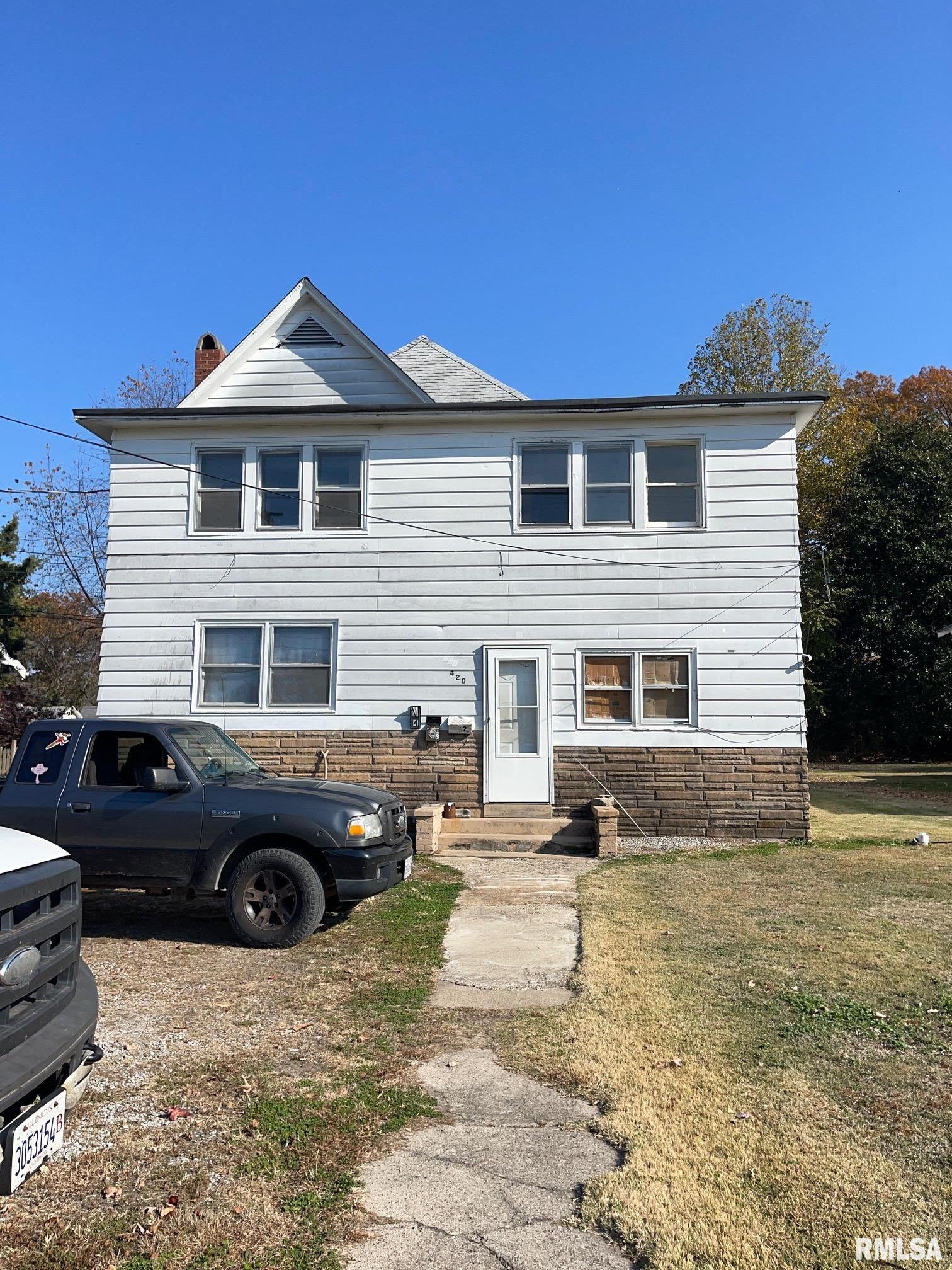 420 North Main Street Benton, IL 62812 - Photo 8 of 10