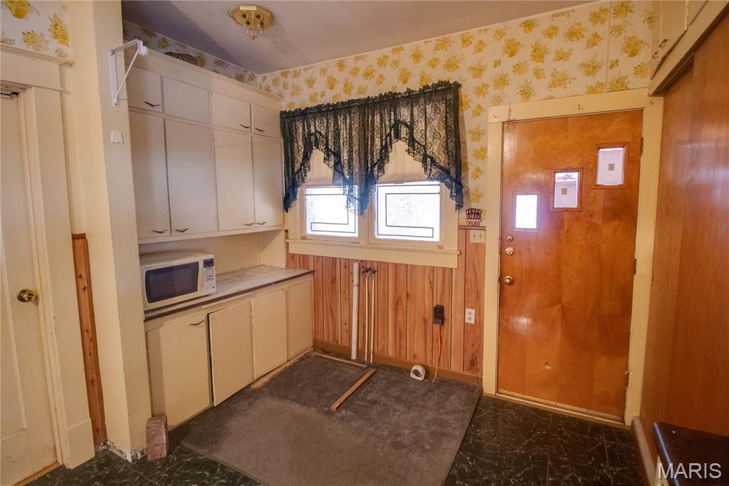 601 Biddle Street Gillespie, IL 62033 - Photo 14 of 30